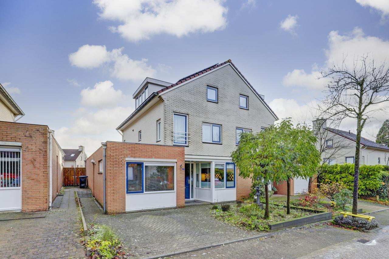 Majoor Jacomettiweg 21 RHENEN